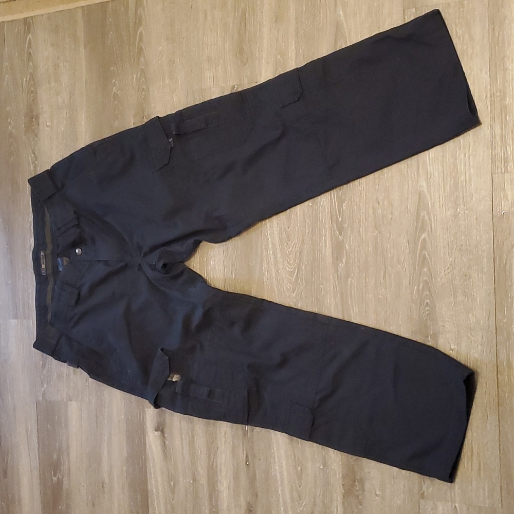 $25 Women's Size 16 5.11 EMS Pant
